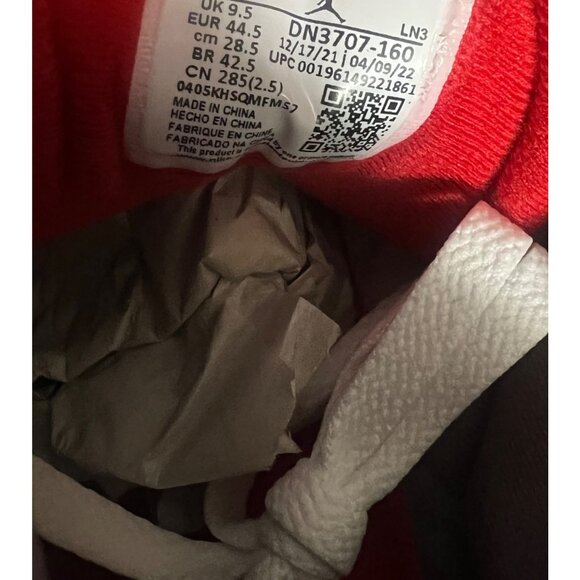 Jordan 3 Retro Fire Red (2022) Size 10.5- DN3707-160 - Picture 7 of 10
